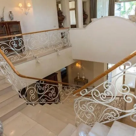 וילה Imperial Luxury Golfside Escape In South Tenerife ארונה