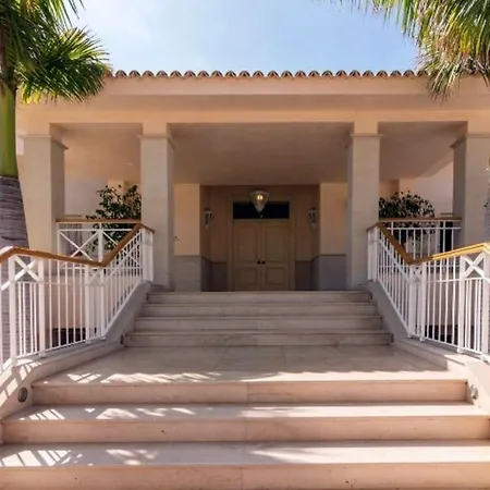 Imperial Luxury Golfside Escape In South Tenerife Villa